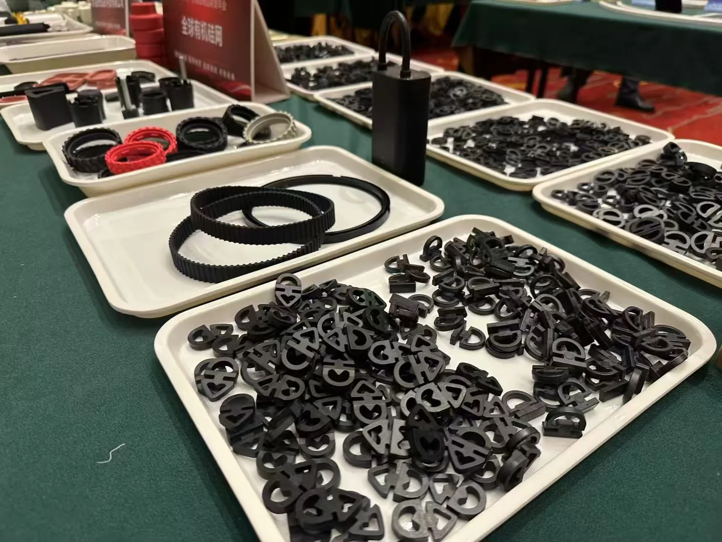 PRESIS trays with custom molded rubber seals and elastomer components