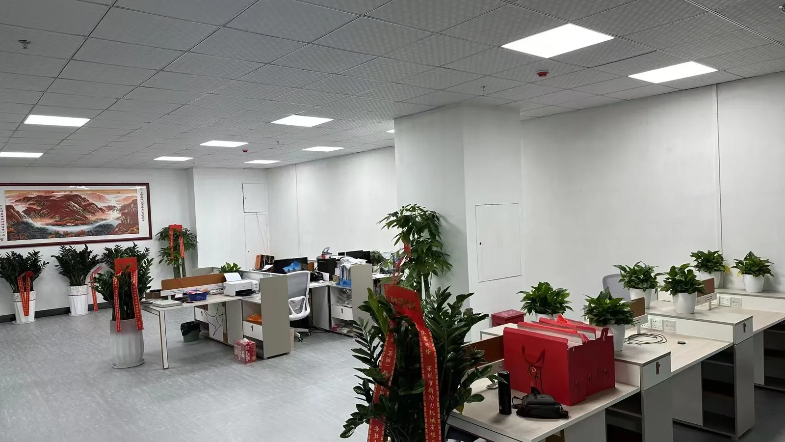 PRESIS Shenzhen employee workspace for project coordination
