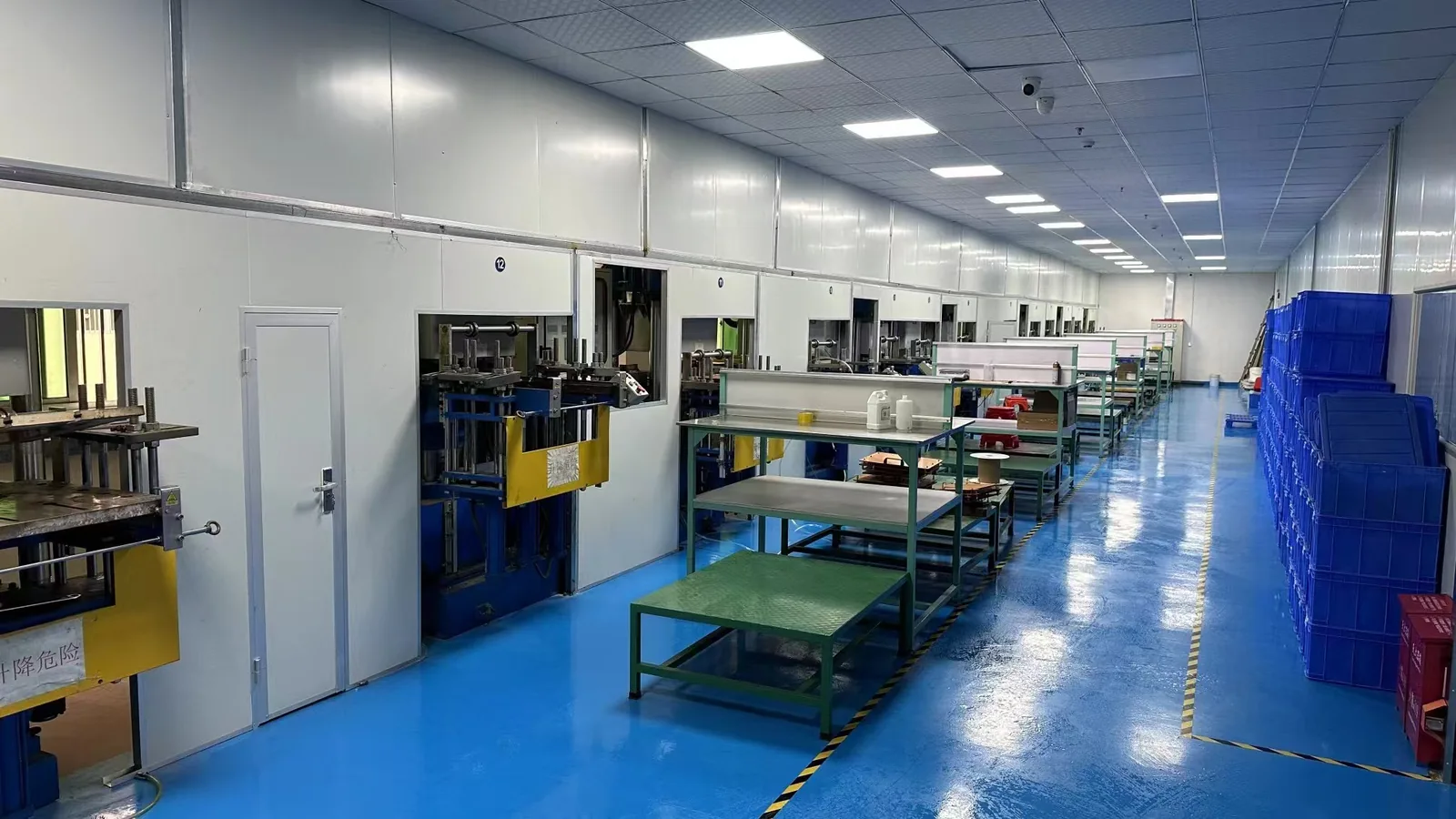 PRESIS Shenzhen solid medical silicone vacuum molding workshop